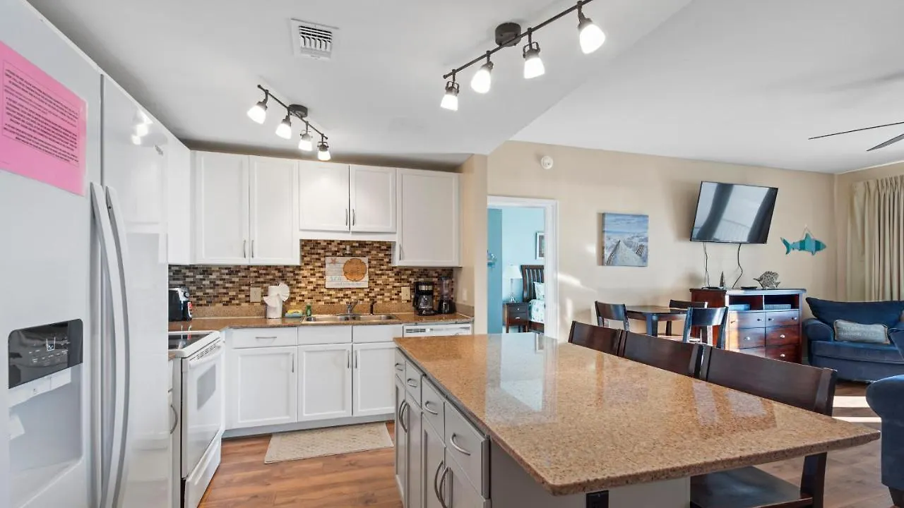 Laketown Wharf #1211 By Nautical Properties Vacation Rentals Panama City Beach United States