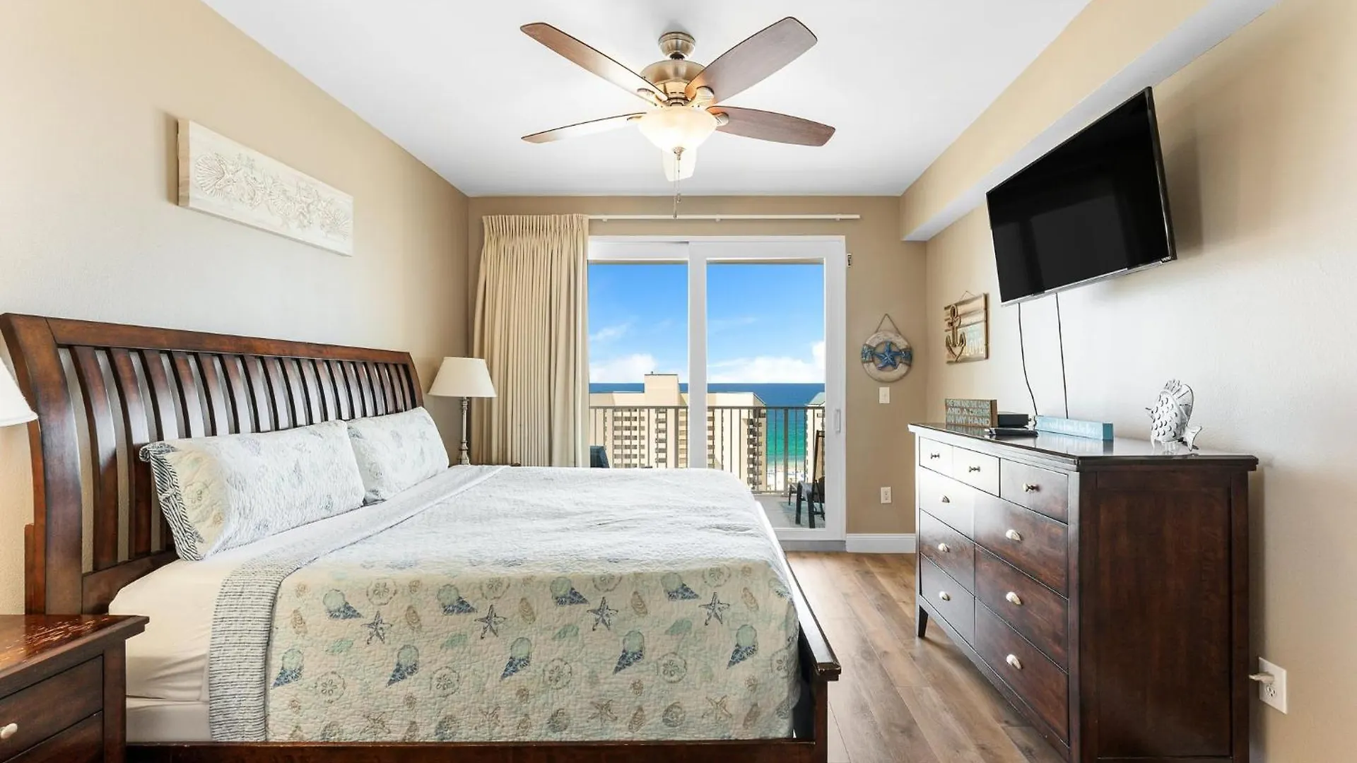 Laketown Wharf #1211 By Nautical Properties Vacation Rentals Panama City Beach Holiday home